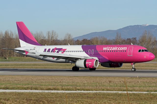 Airbus A320 (HA-LPN)