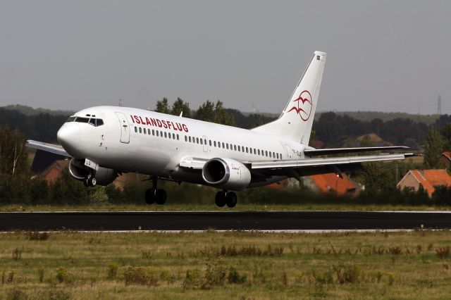 BOEING 737-300 (TF-ELQ)
