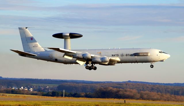 Boeing E-3F Sentry (LXN90447) - touch and go