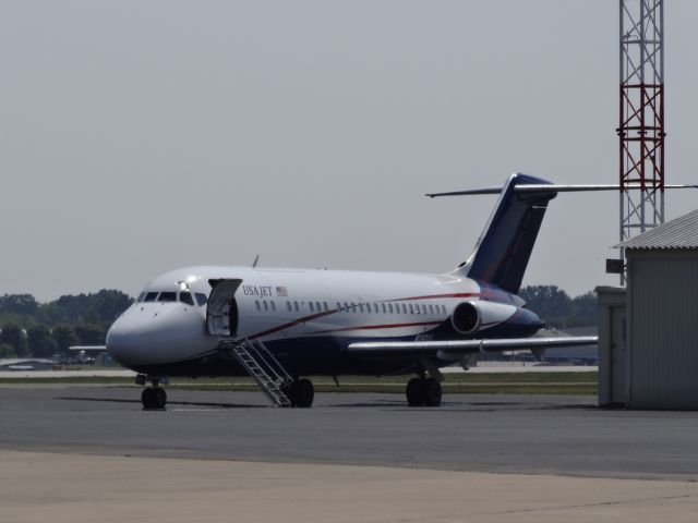 Douglas DC-9-10 (N192US) - A cargo DC-9 prepping for takeoff at KBWG.