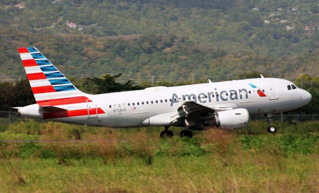 Airbus A319 (N738US)