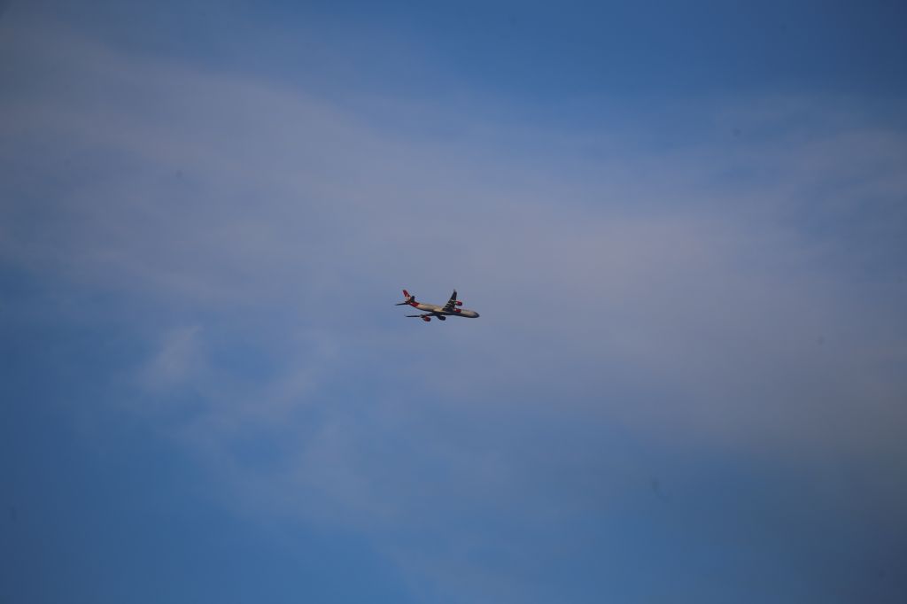 Airbus A340-600 (G-VRED)