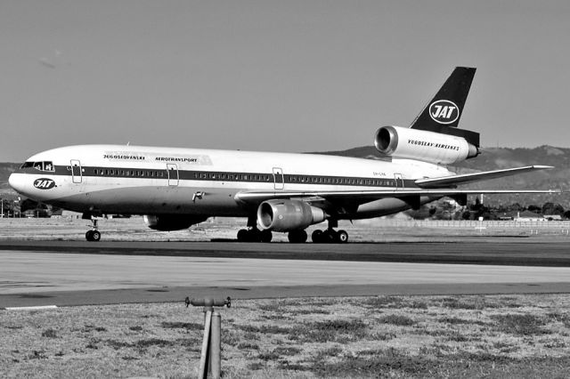 Airbus A320 (OH-LHA) - JAT - YUGOSLAV AIRLINES - DOUGLAS DC-10-30 - REG : OH-LHA (CN 47956/181) - ADELAIDE INTERNATIONAL AIRPORT SA. AUSTRALIA - YPAD 21/2/1988