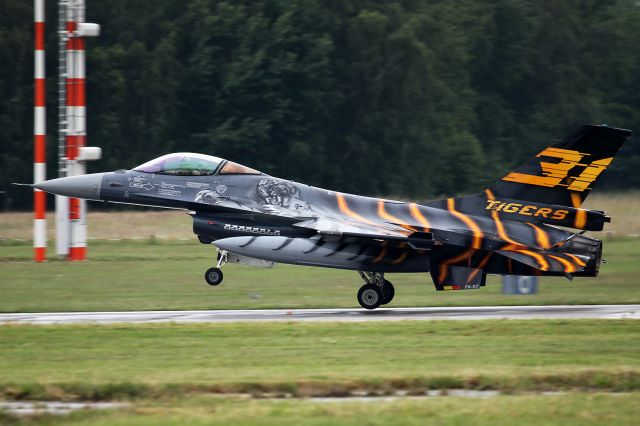 Lockheed F-16 Fighting Falcon (BAFFA87)