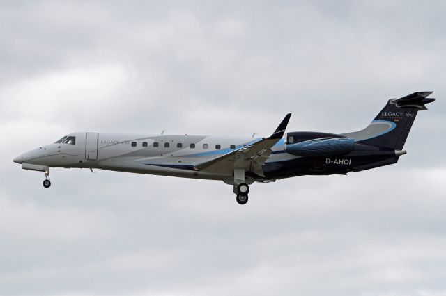 Embraer Legacy 600/650 (D-AHOI)