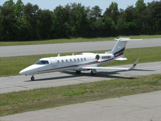 Learjet 31 (N916BD) - Dillards Clothing Stores
