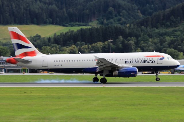 Airbus A320 (G-EUYF)