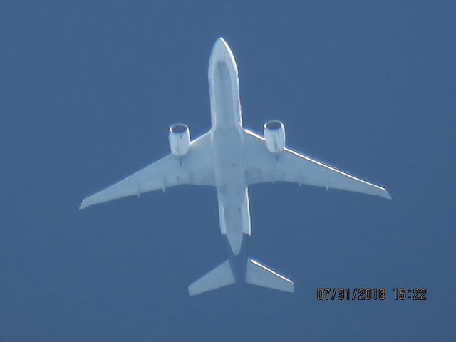 BOEING 777-200LR (N890FD)