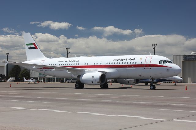 Airbus A320 (A6-DLM) - Registered in the United Arab Emirates...first I have seen at DIA.