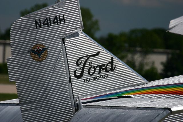 Ford Tri-Motor (N414H) - Ford Tri-Motor tail. A great airplane. 7-29-2005 at the EAA Fly In.