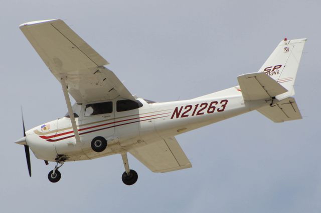 Cessna Skyhawk (N21263)