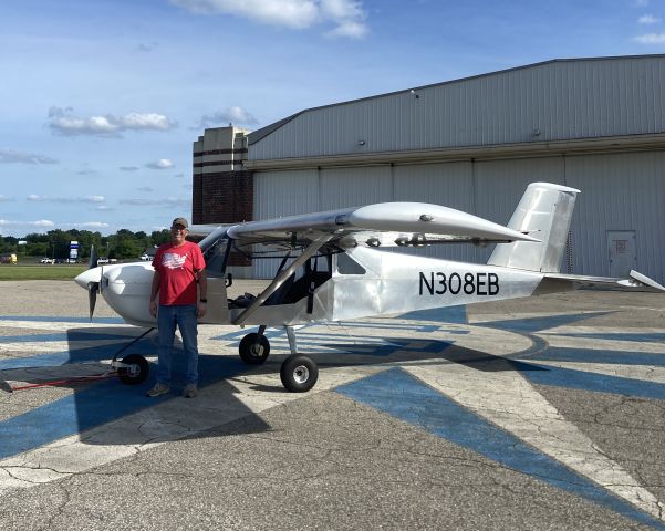 MACDONALD S-21 (N308EB) - An amazing aircraft with its amazing builder. 