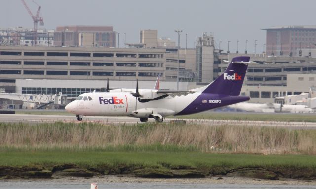 Aerospatiale ATR-42-300 (N920FX)