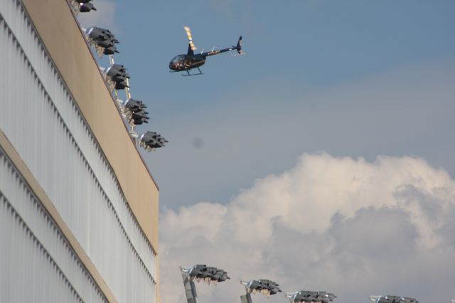 Robinson R-44 (N724RG) - Tourist rides over the stands at Atlanta Motor Speedway