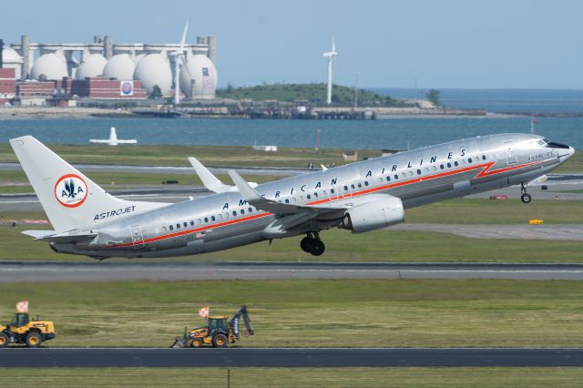 Boeing 737-800 (N905NN)