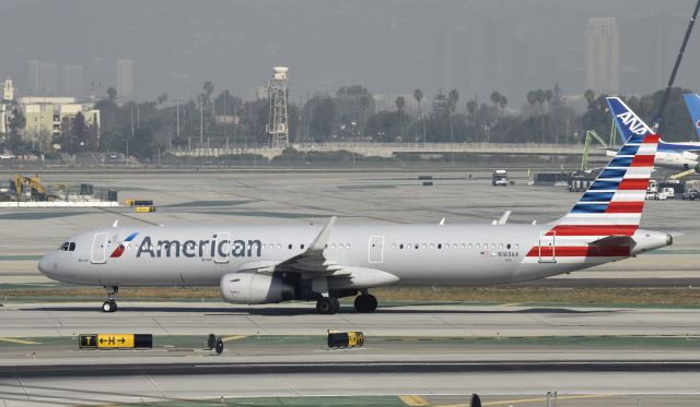 Airbus A321 (N163AA) - Arrived at LAX on 25L