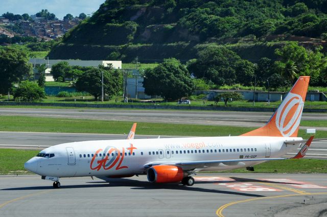 Boeing 737-800 (PG-GGP) - PR-GGPbr /Boeing 737-8EH/Wbr /05/05/2017