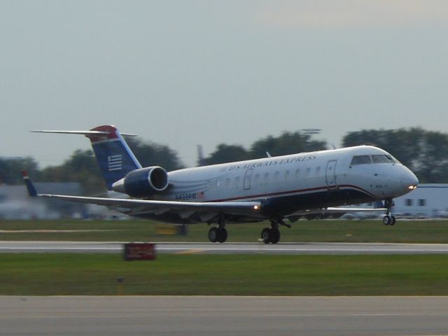 Canadair Regional Jet CRJ-200 (N433AW)