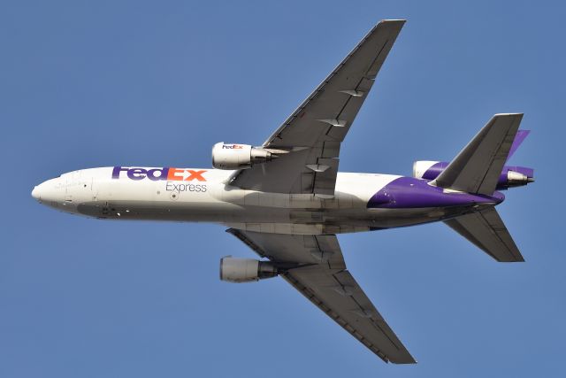 McDonnell Douglas DC-10 (N318FE) - Departing 23-L on 12-27-20