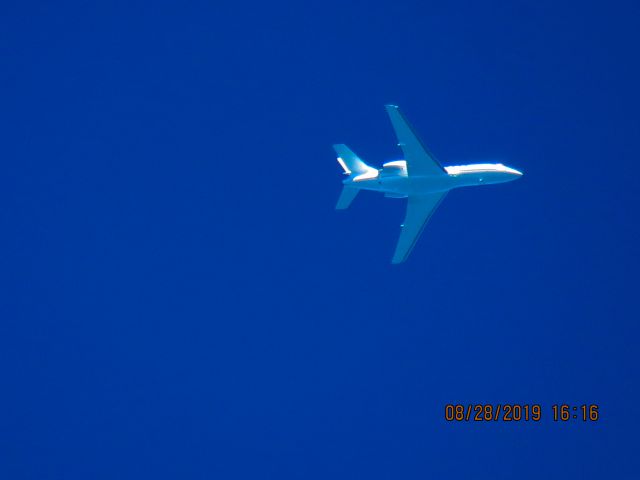 Dassault Falcon 5X (N902TF)