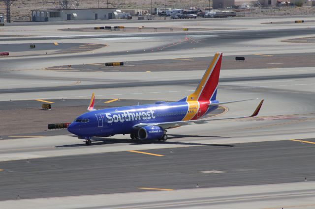 Boeing 737-700 (N442WN)