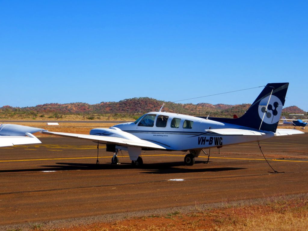 Beechcraft Baron (58) (VH-BWC)