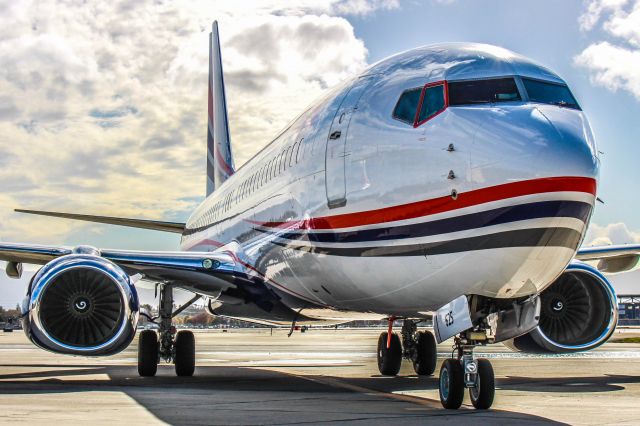 Boeing 737-800 (N625XA)