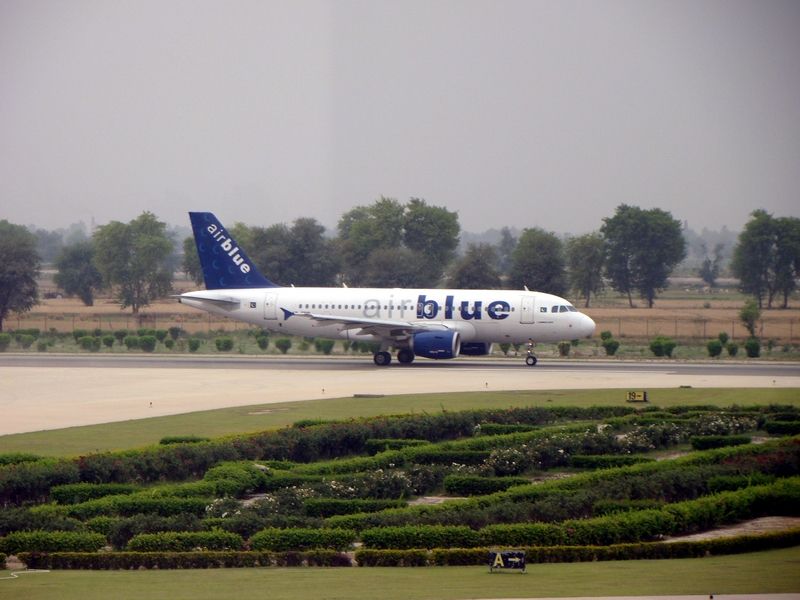 Airbus A319 (AP-EDB) - ABQ - Air Blue