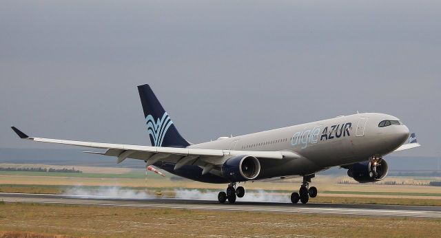 Airbus A330-300 (F-HTIC)