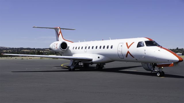 Embraer ERJ-135 (N735TS)