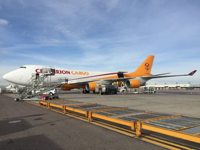 Boeing 747-400 (N904AR) - Contracting for UPS