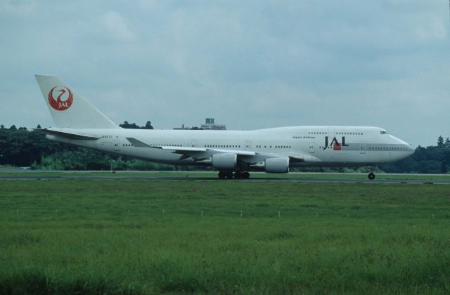 Boeing 747-400 (JA8072) - Departure at Narita Intl Airport Rwy16 on 1990/08/19