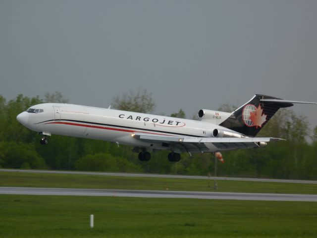 BOEING 727-200 —