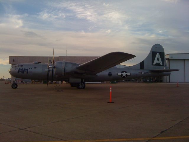 Boeing B-29 Superfortress (N529B)