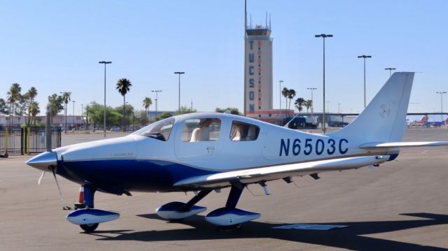 Cessna 350 (N6503C) - Tucson Rodeo