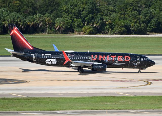 N36272 — - United's new The Rise of Skywalker Star Wars livery arriving on runway 1L at KTPA.  The photo was taken from the parking garage.