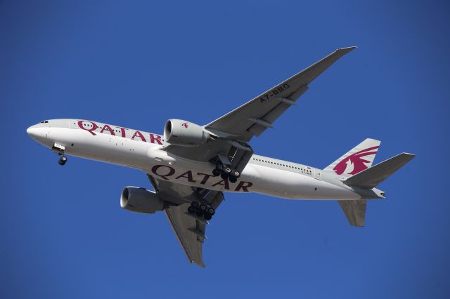 BOEING 777-200LR (A7-BBG)