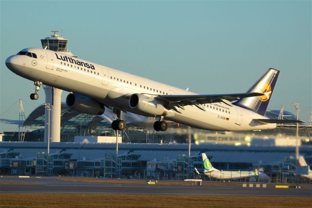 Airbus A321 (D-AIDB)