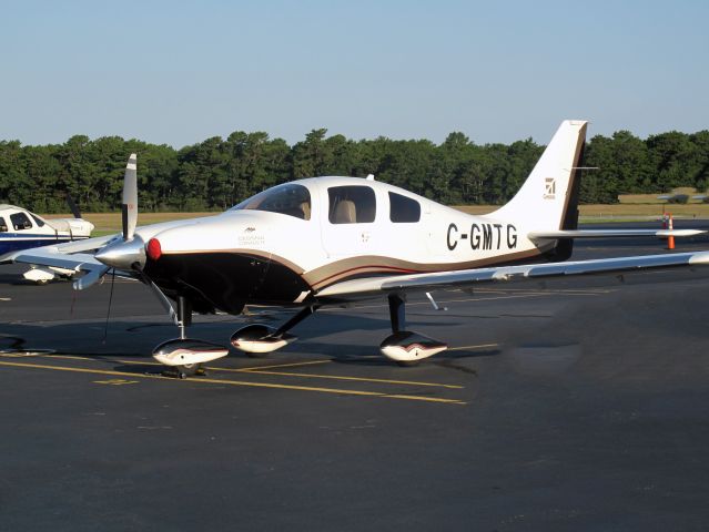 Cessna 350 (C-GMTG)