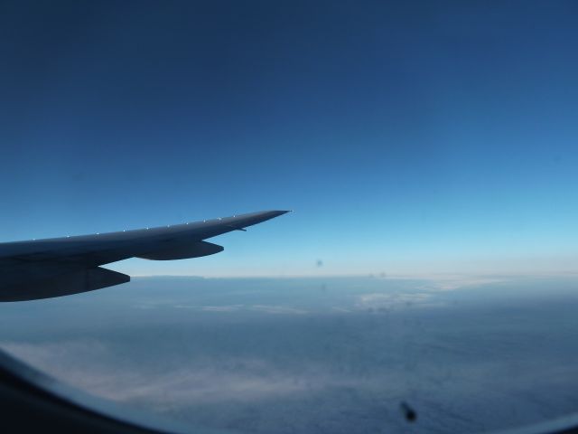 Boeing 777-200 — - On my way!