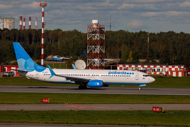 Boeing 737-700 (VP-BPS)