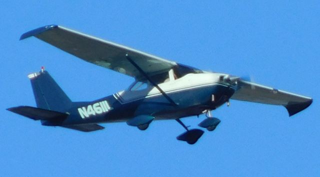 Cessna Skyhawk (N4611L) - N4611G over Corvallis, Oregon on approach to CVO. 1st March 2019