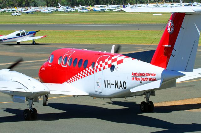 Beechcraft Super King Air 350 (VH-NAO) - Temora air show 2015