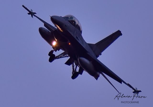 Lockheed F-16 Fighting Falcon — - retour d'entrainement en janvier 2025