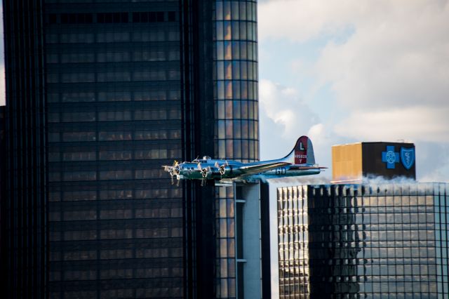 Boeing B-17 Flying Fortress (N3193G)