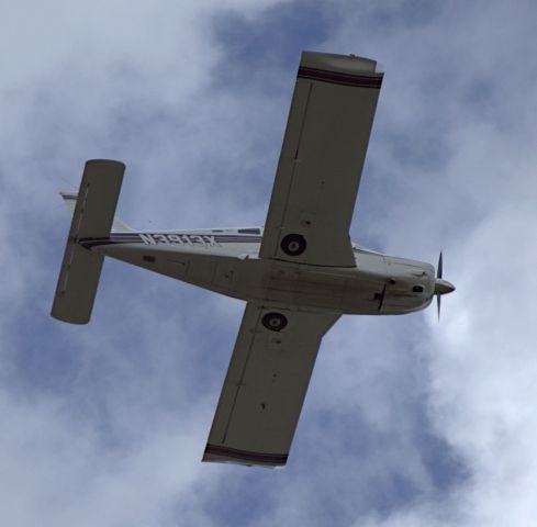 Piper Cherokee Arrow (N3913X) - DEPARTED KDSM FOR KXNAbr /Sun 10/23/22 15:14:22