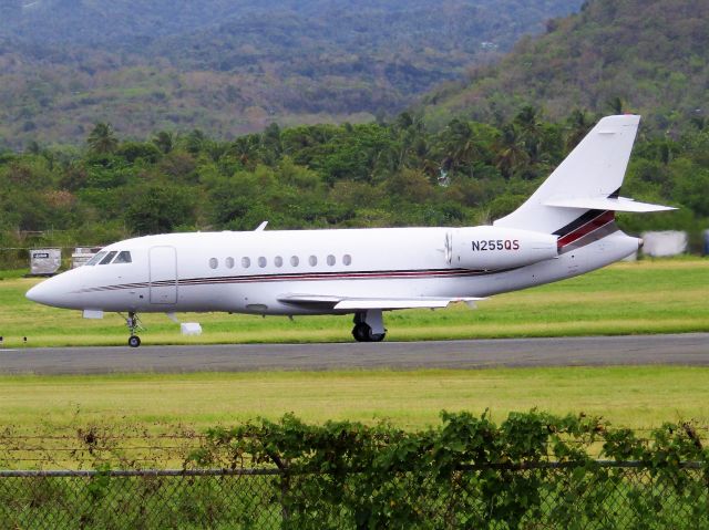 Dassault Falcon 2000 (N255QS)