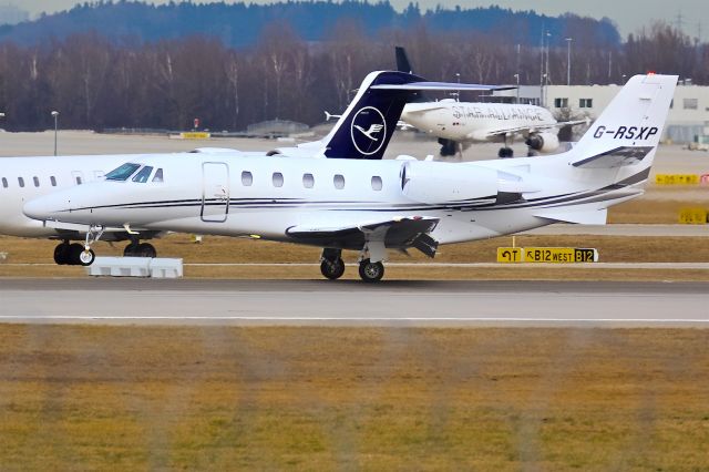 Cessna Citation Excel/XLS (G-RSXP)