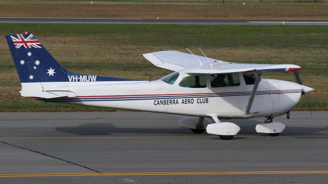 Cessna Skyhawk (VH-MUW)