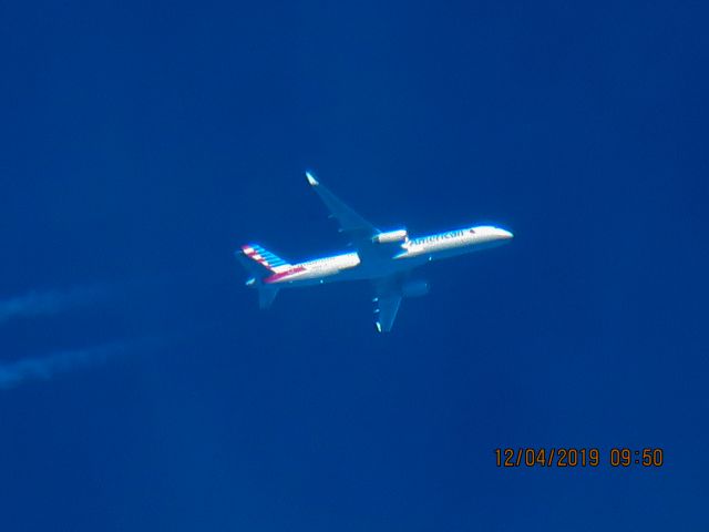 Boeing 757-200 (N206UW)